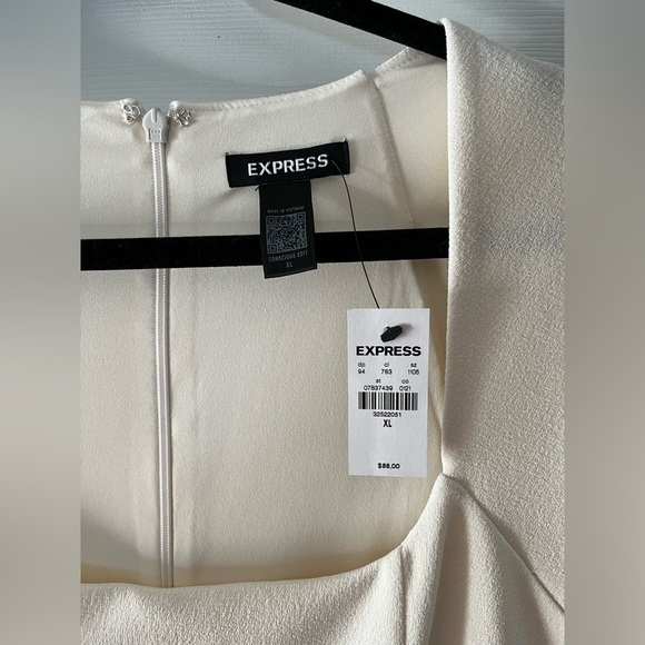 Express Cream Pleated Strapless Sheath Dress NWT - Picture 2 of 3